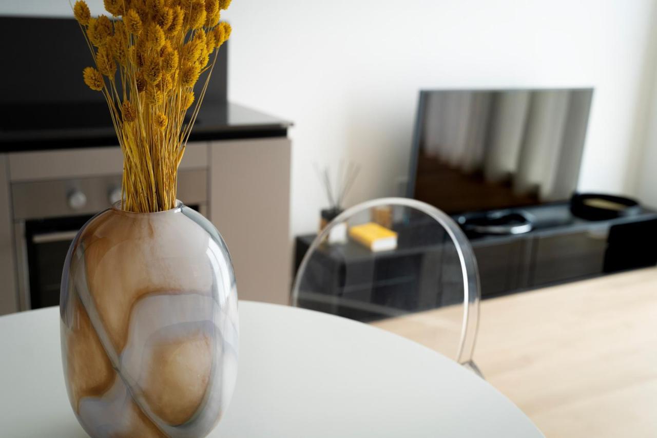 Tolomeo Appartement Milaan Buitenkant foto